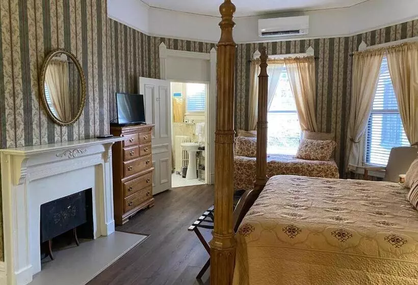デラックスファミリールーム, 1898 Waverly Inn
