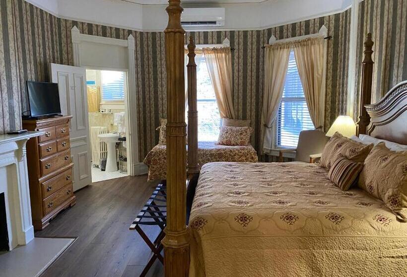 غرفة ديلوكس عائلية, 1898 Waverly Inn