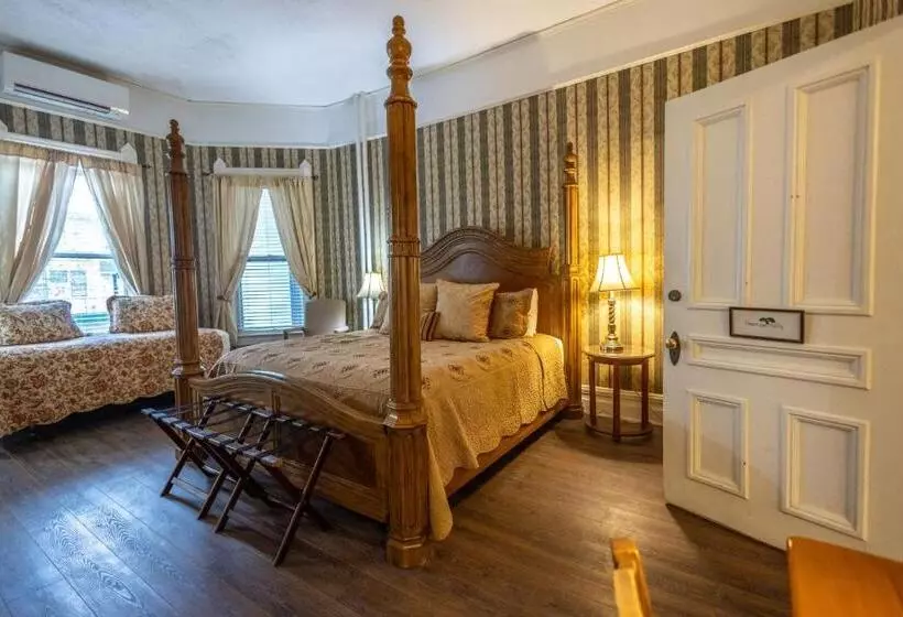 デラックスファミリールーム, 1898 Waverly Inn