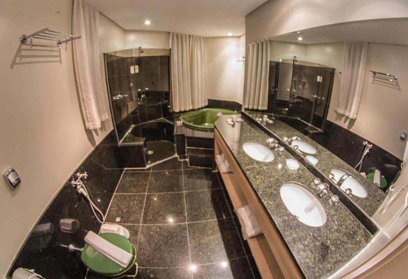 Номер Deluxe, Ema Palace