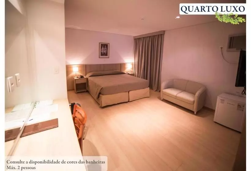 Deluxe-huone, Ema Palace