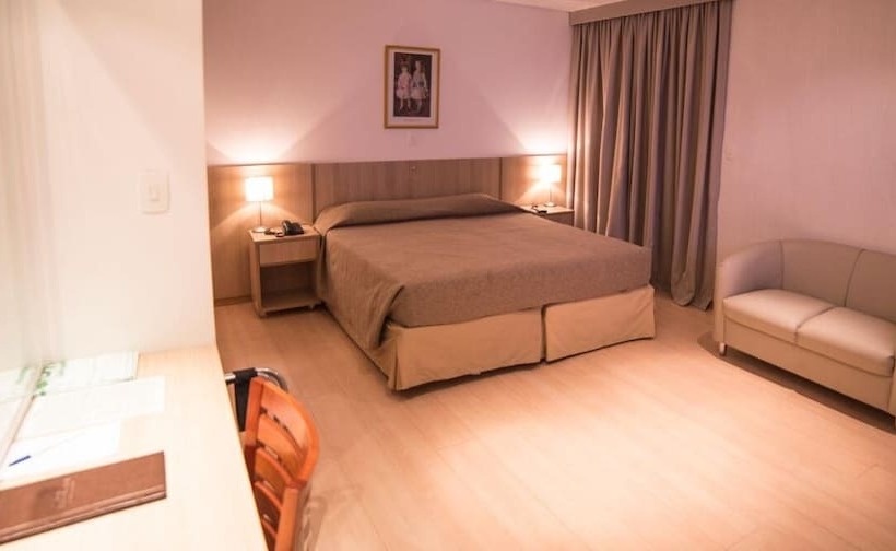 Номер Deluxe, Ema Palace