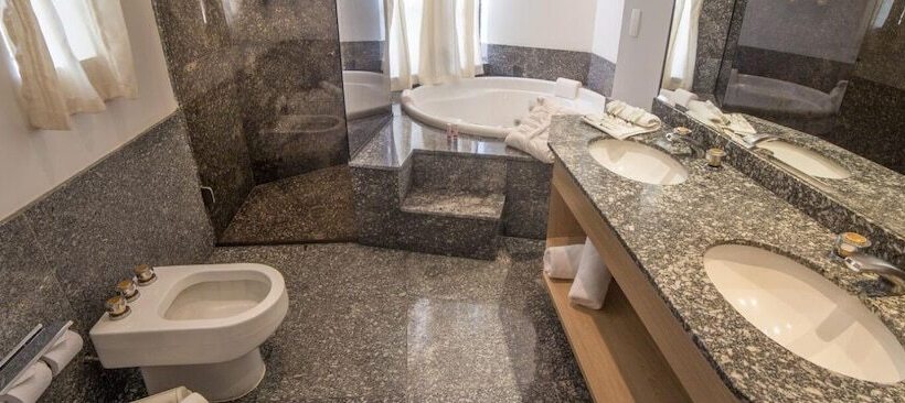 Номер Deluxe, Ema Palace