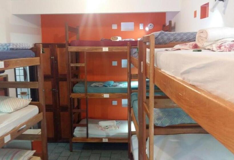 공동 객실, Papagaio Hostel & Pousada