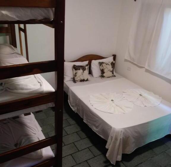 패밀리 스위트, Papagaio Hostel & Pousada