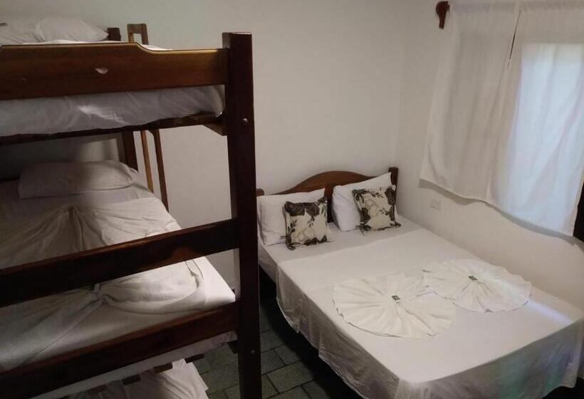 패밀리 스위트, Papagaio Hostel & Pousada