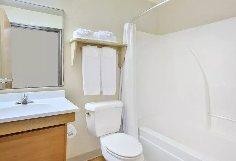 ２ダブルベッドのスタンダードルーム, Woodspring Suites Pharr