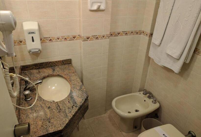 Трехместный Номер Deluxe, Trevi Hotel E Business