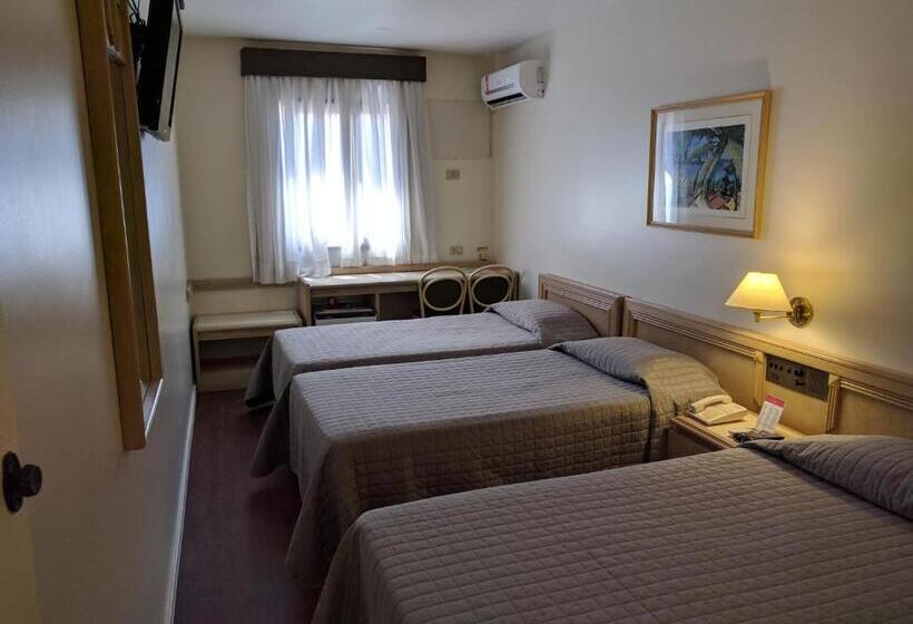 غرفة ديلوكس ثلاثية, Trevi Hotel E Business