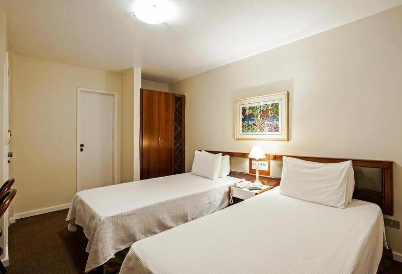 غرفة قياسية, Trevi Hotel E Business