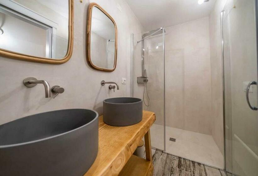 חדר דלוקס, Corte Janca