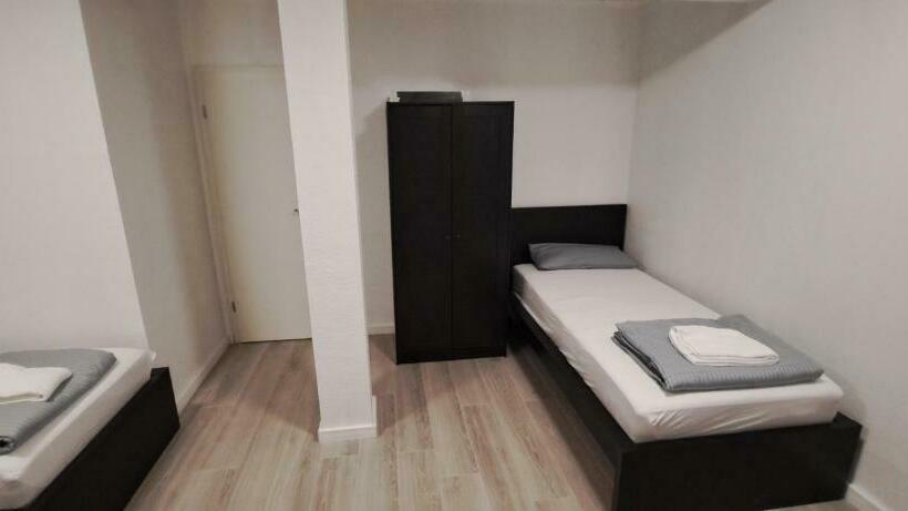 スタンダードトリプルルーム, Pension Alex Magdeburg