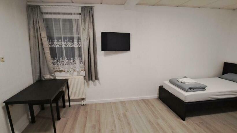 スタンダードトリプルルーム, Pension Alex Magdeburg