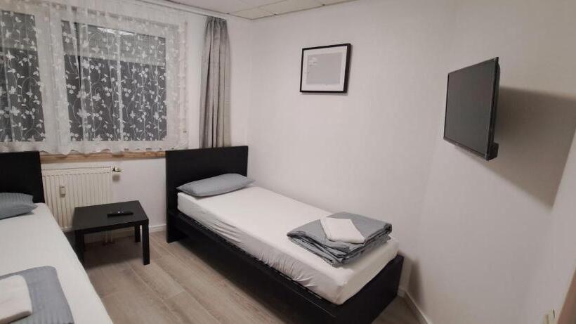 スタンダードルーム, Pension Alex Magdeburg