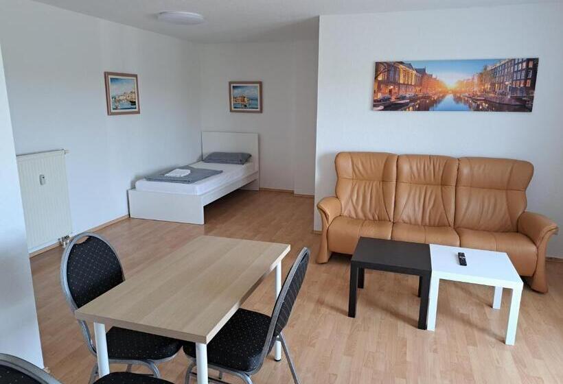 2ベッドルームアパートメント, Pension Alex Magdeburg