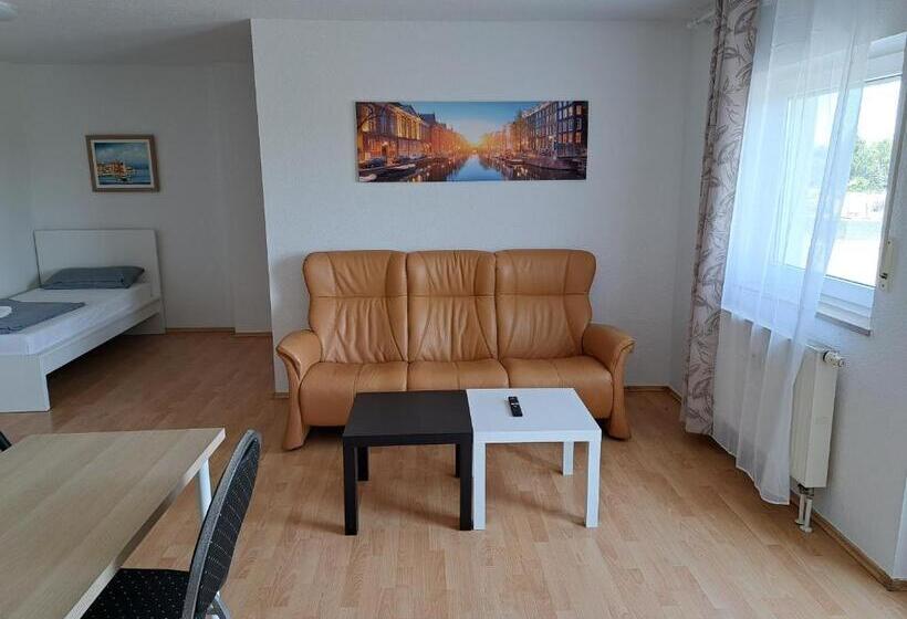 2ベッドルームアパートメント, Pension Alex Magdeburg