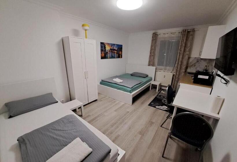 ファミリールーム, Pension Alex Magdeburg