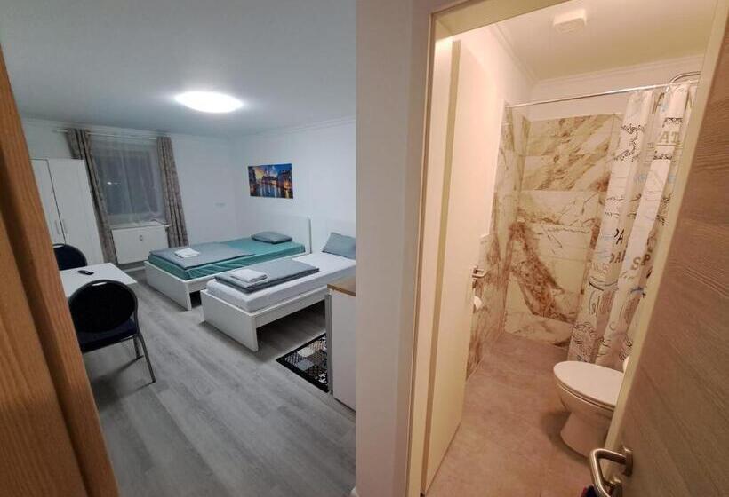 ファミリールーム, Pension Alex Magdeburg