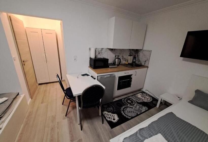 スタンダードトリプルルーム, Pension Alex Magdeburg