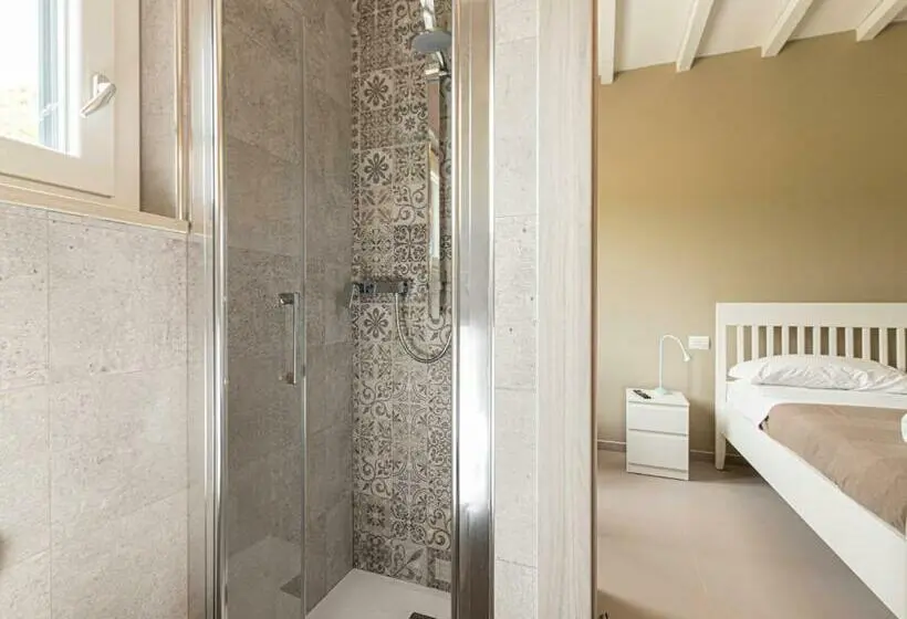 スーペリアトリプルルーム, B&b Villa Costanza