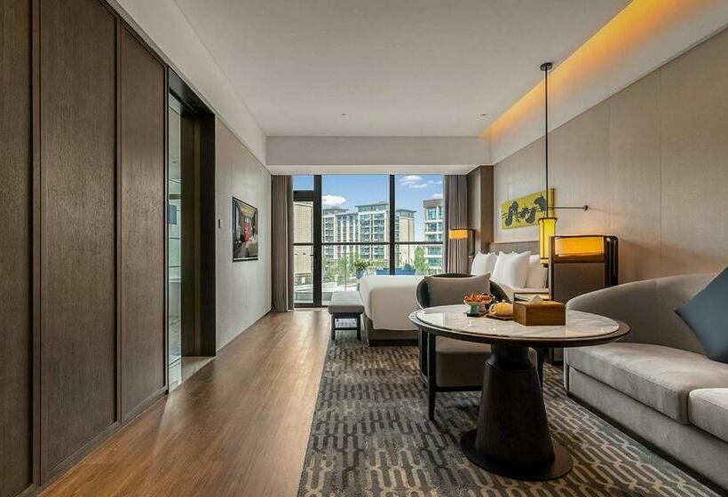 带大床的行政房间, Kaiyuan Mingdu