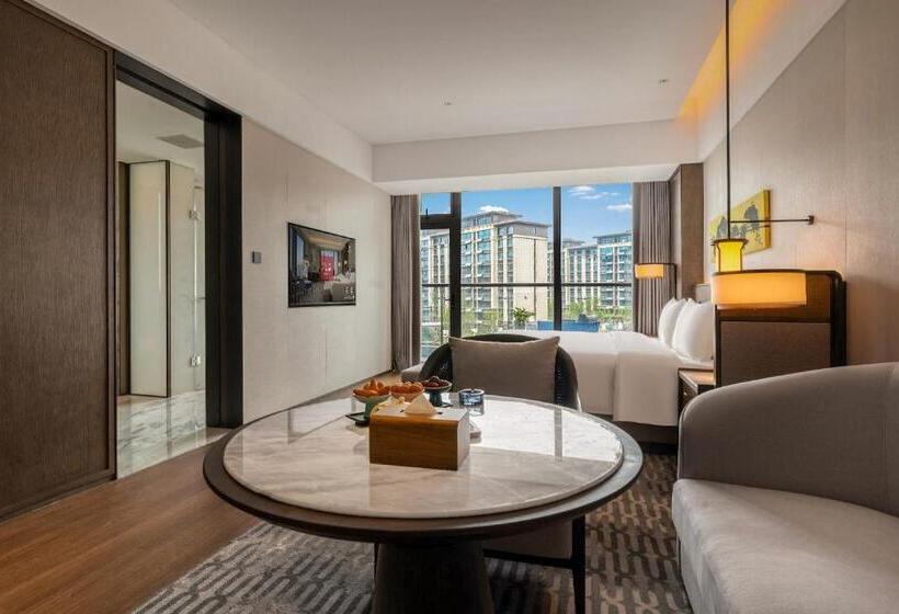 带大床的行政房间, Kaiyuan Mingdu