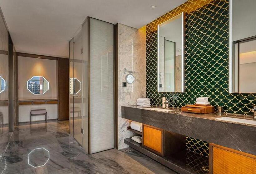 带大床的行政房间, Kaiyuan Mingdu