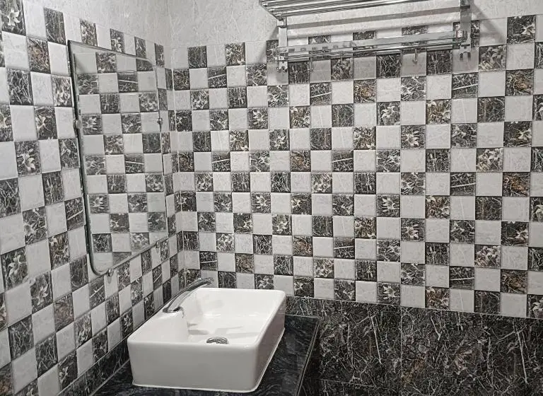 Chambre Deluxe, Royal Inn