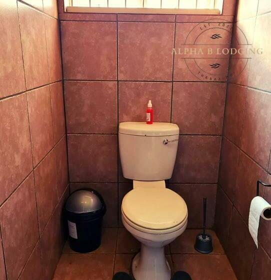 スタンダードルーム, Alpha B Lodging