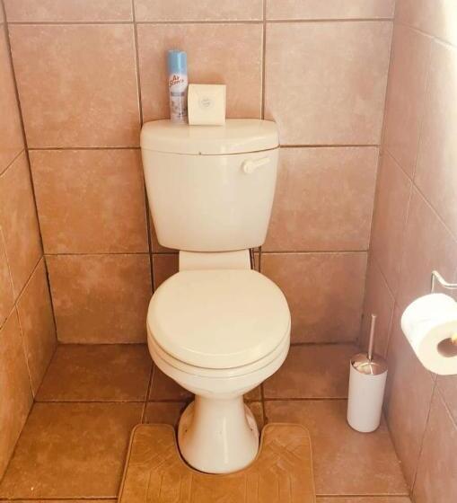 キングサイズベッドのデラックスルーム, Alpha B Lodging