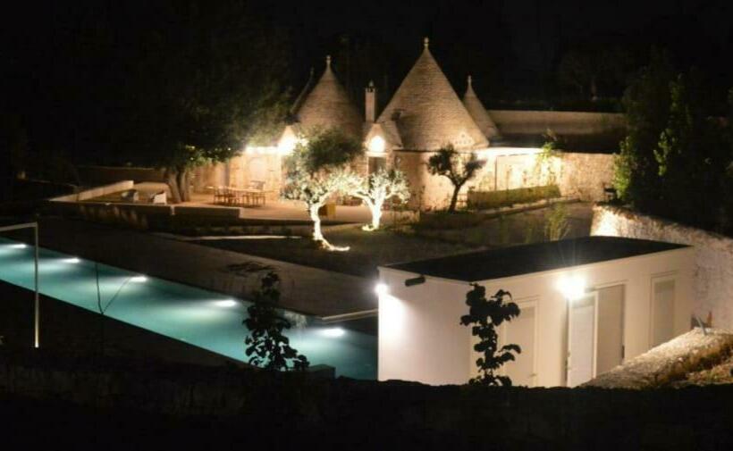 ３ベッドルームハウス, Trulli Mest Andrea Alle Lame