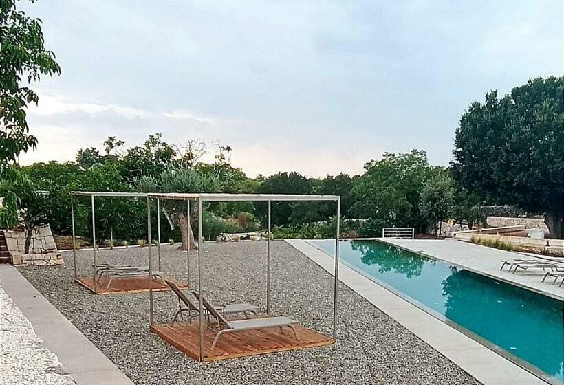 ３ベッドルームハウス, Trulli Mest Andrea Alle Lame