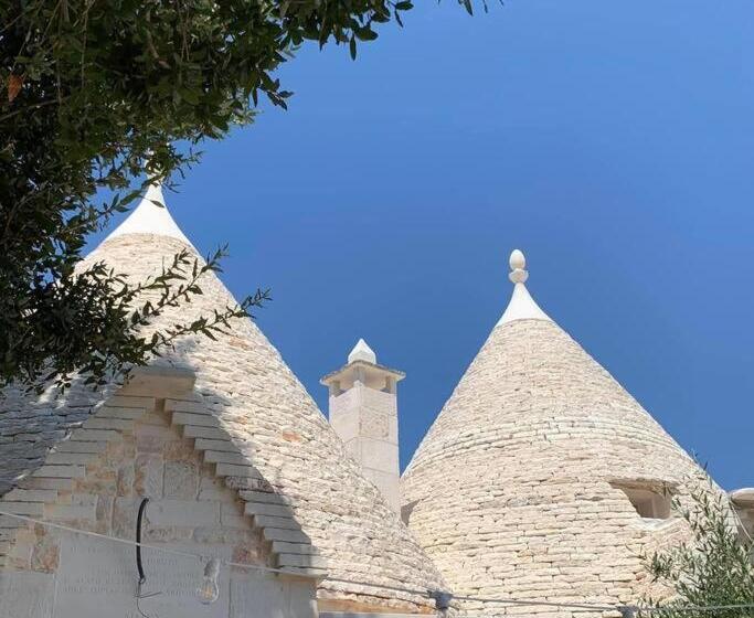 ３ベッドルームハウス, Trulli Mest Andrea Alle Lame