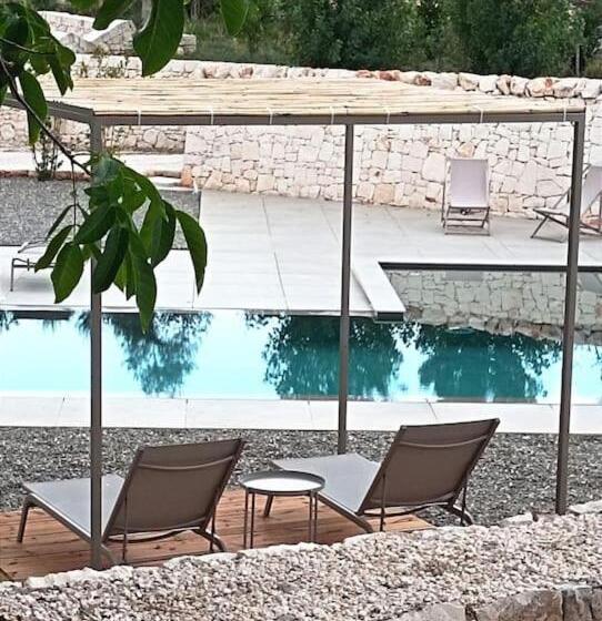 ３ベッドルームハウス, Trulli Mest Andrea Alle Lame