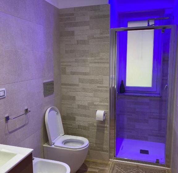 חדר סטנדרט עם ג'קוזי, B&b New Paris & Suite