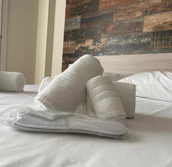 חדר סטנדרט עם ג'קוזי, B&b New Paris & Suite