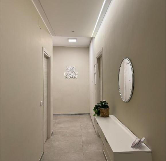 高级三人间, B&b New Paris & Suite