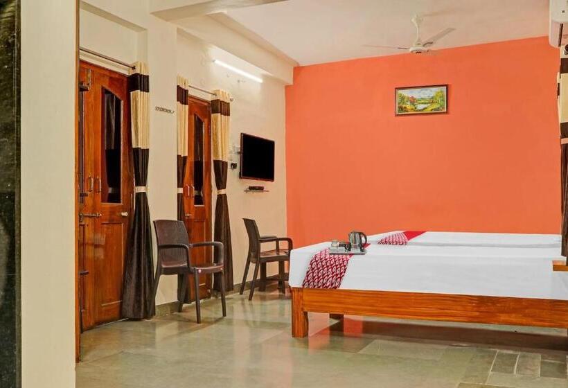 트리플 클래식 룸, Oyo 93089 Sunrise Executive Lodge