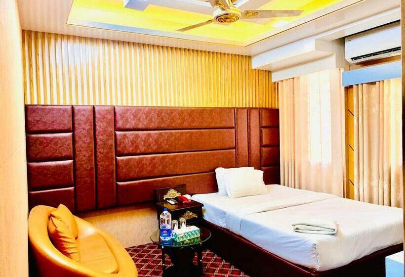 اتاق لوکس, Heaven Inn