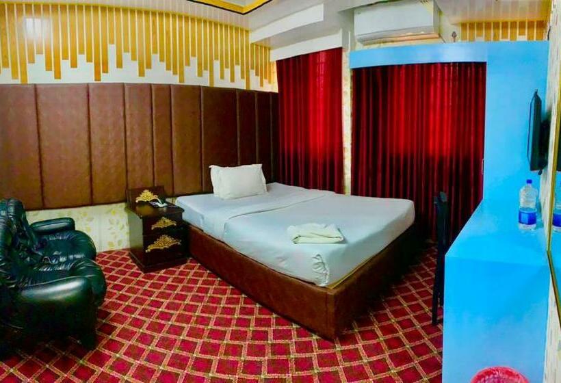 اتاق لوکس, Heaven Inn
