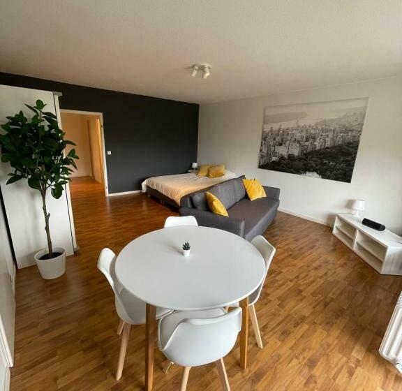 آپارتمان 1 خوابه با بالکن, Alexis S Loft