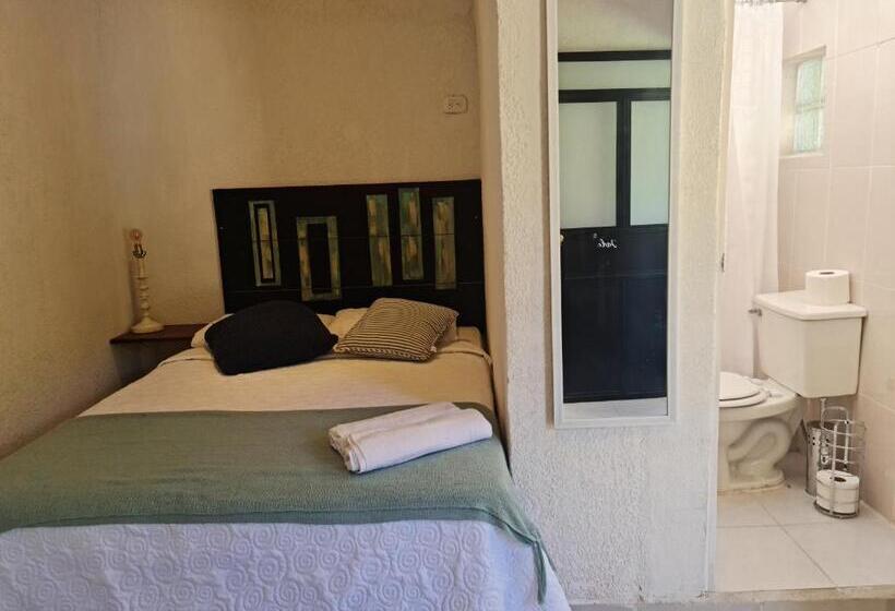 غرفة قياسية, Casa Amaranto