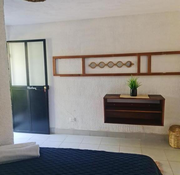 غرفة قياسية, Casa Amaranto