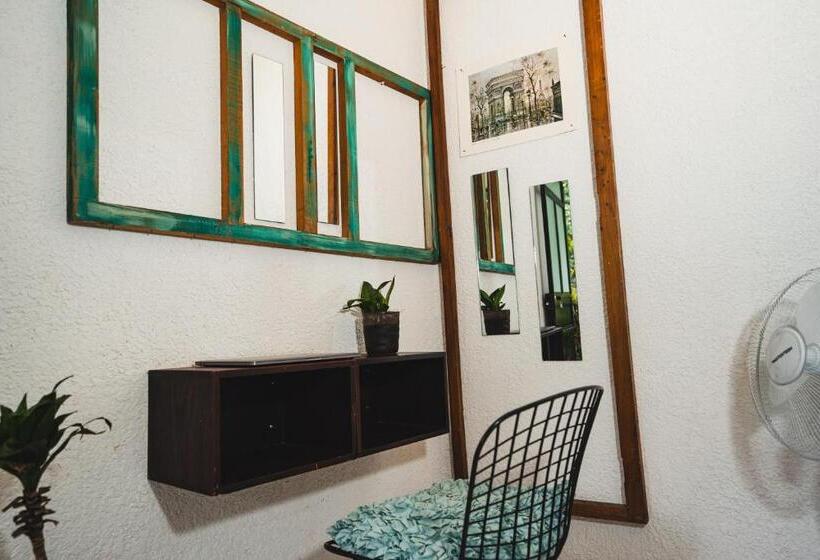 غرفة قياسية, Casa Amaranto