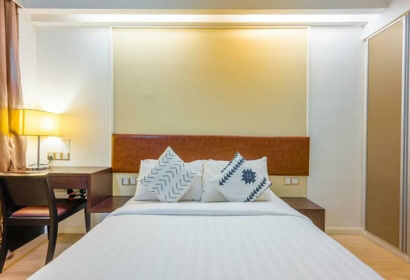 标准间, Greystone Centrestage Pj