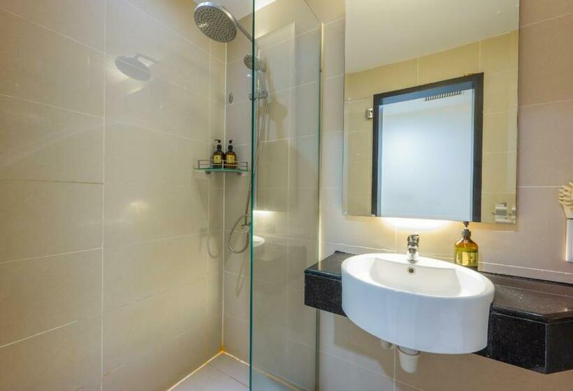 غرفة قياسية, Greystone Centrestage Pj