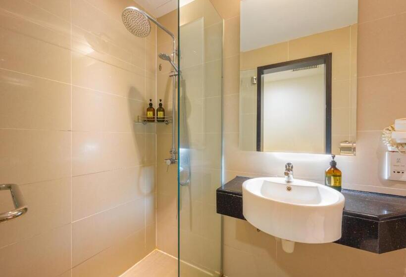 标准间, Greystone Centrestage Pj