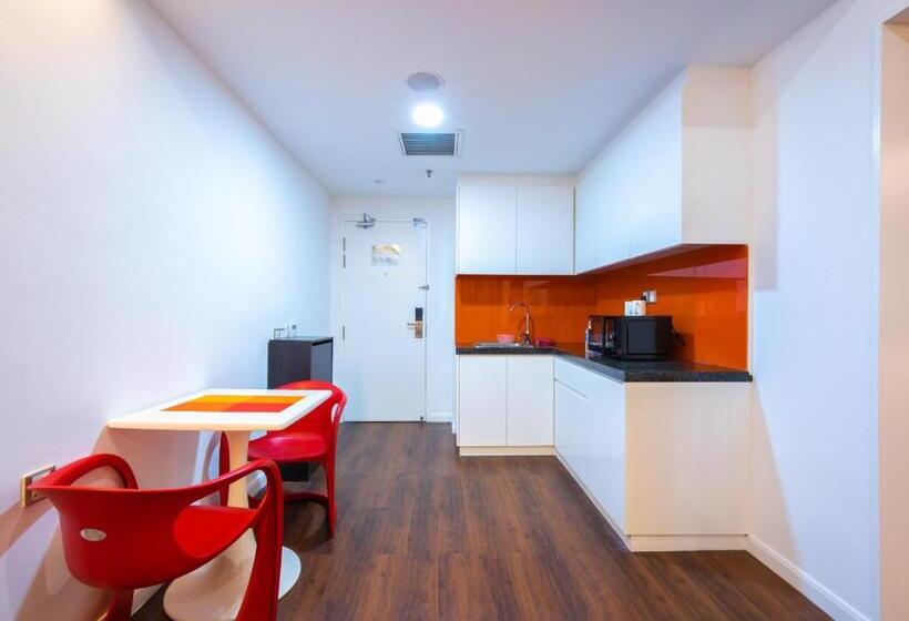 豪华套房, Greystone Centrestage Pj