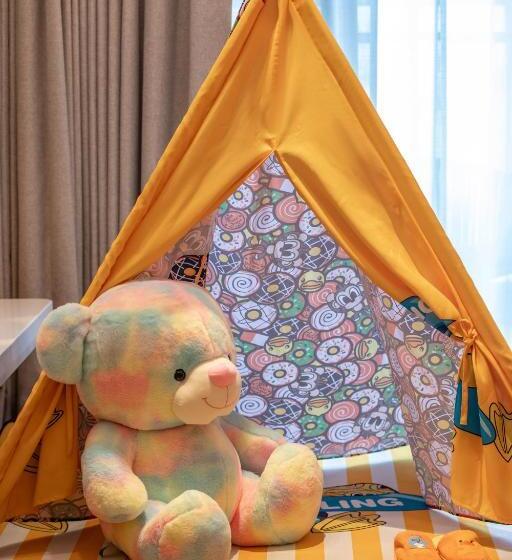 سوئیت با تخت بزرگ, Holiday Inn Resort Guiyang Qingyan, An Ihg