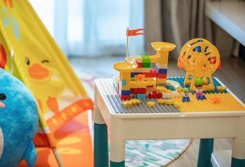 سوئیت با تخت بزرگ, Holiday Inn Resort Guiyang Qingyan, An Ihg